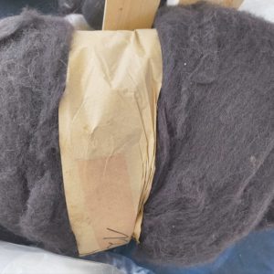 gewassen kaardvlies van bergschaap